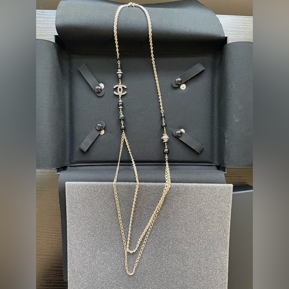 New Chanel Long Gold-tone Necklace with Resine Beads - Picture 15 of 17